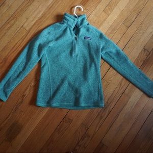 Patagonia Pullover - Women’s